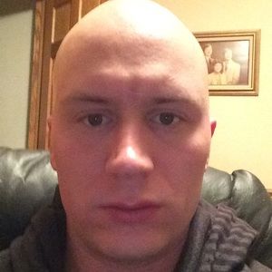 Meet your Posher, Elliot